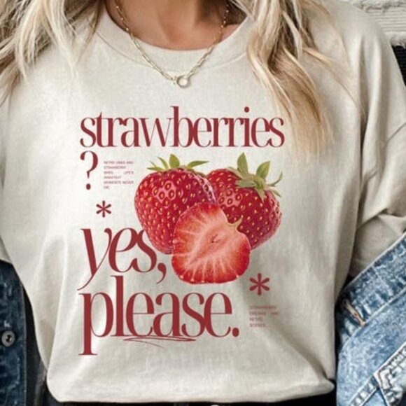 Strawberries Yes Please T-Shirt, Retro Strawberry Graphic Tee - Picture 1 of 3